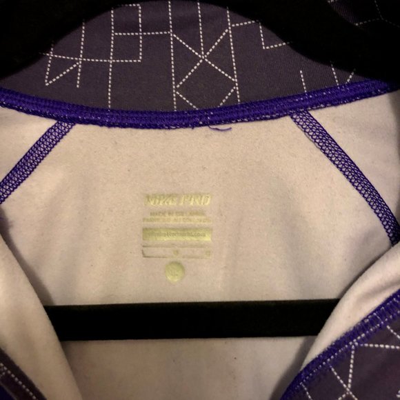 Purple Nike Pro dri-fit running 1/2 zip jacket - Picture 3 of 3